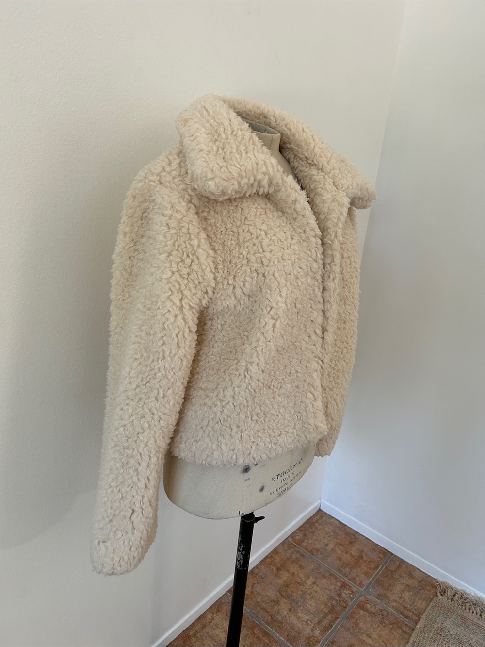 Lulus Cream Faux Shearling Teddy Jacket, Oversized Collar, Size S - Picture 10 of 16